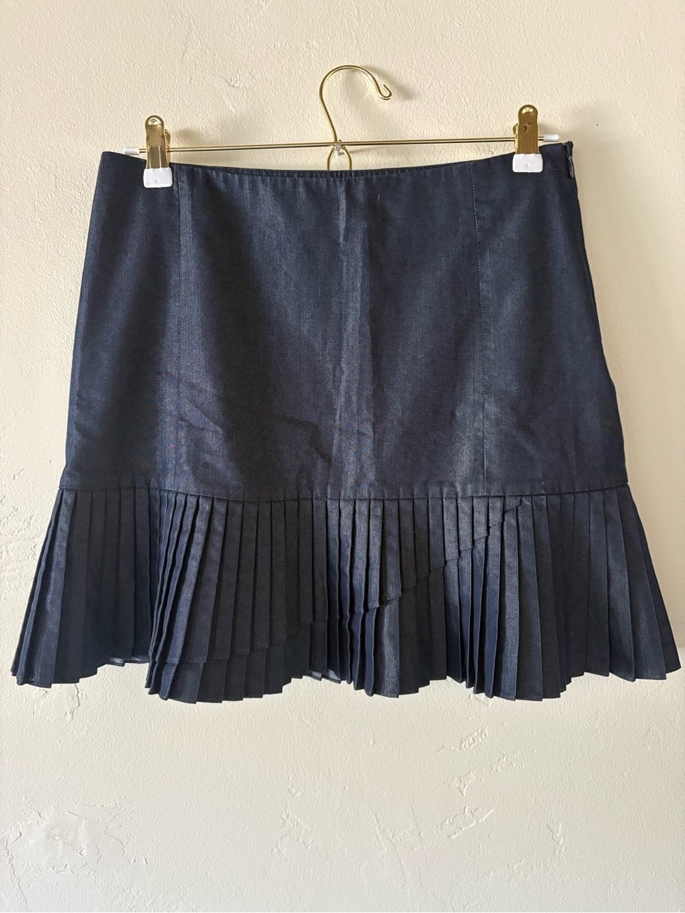 Banana Republic Navy Pleated Hem Mini Skirt Cotton Denim Coquette Summer Chic